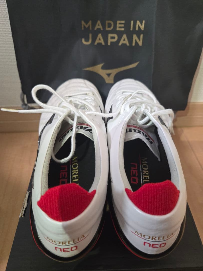 【新品・未使用】Mizuno モレリア ネオ 4 ジャパン MIX 25cm