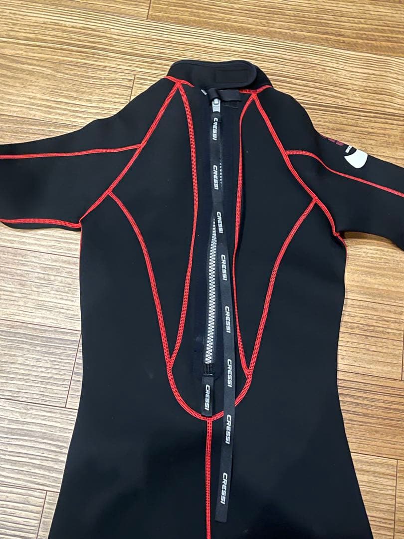 cressi ウェットスーツ