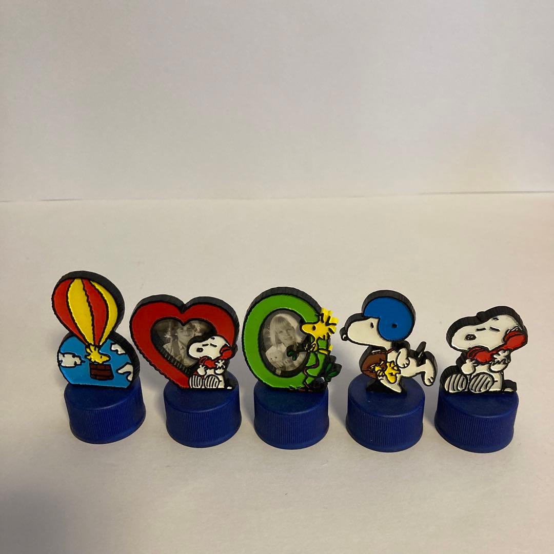 スヌーピー ペプシ ピロードールオーナメント& ペプシボトルキャップ レアな缶他