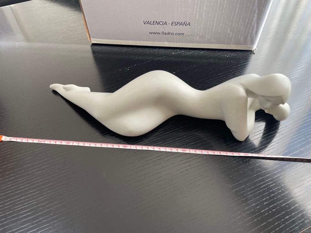 リヤドロ　メモリー　aura collection　彫刻風