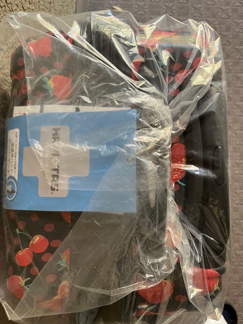 新品未使用⭐︎レア⭐︎ イチゴ・バンビ柄キャリーカート