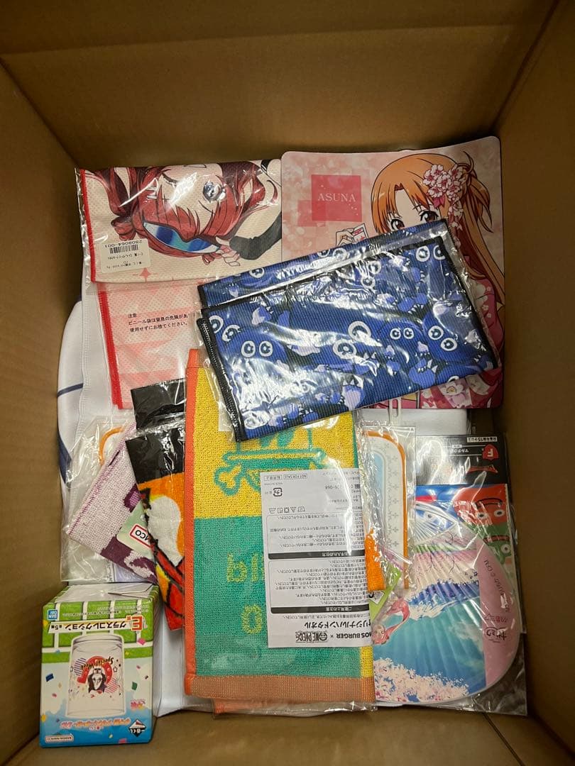 ノンジャンル雑貨　アニメグッズ　300個以上　大量まとめ売り　K