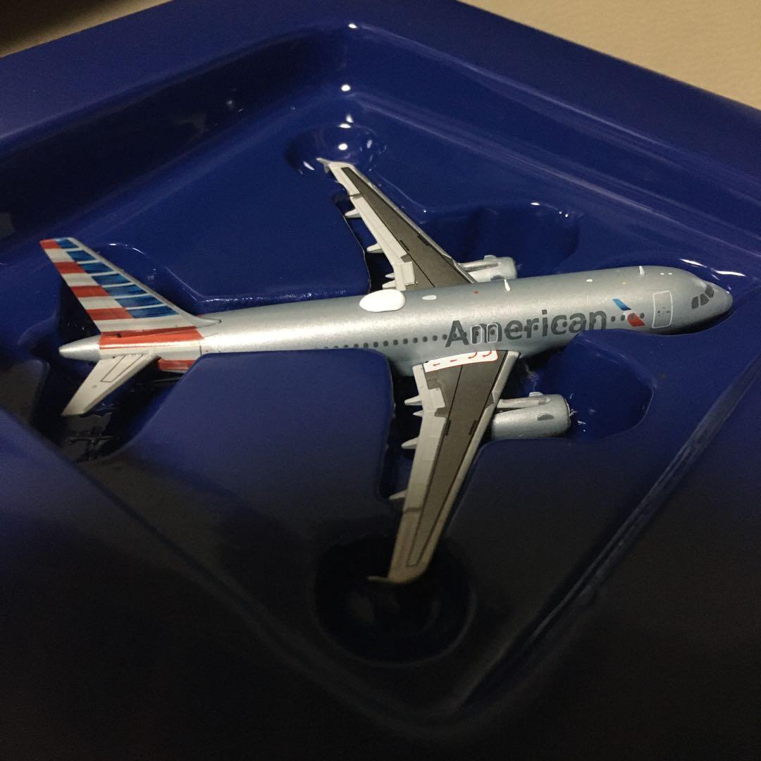 AMERICAN AIRLINES AIRBUS エアバス A320