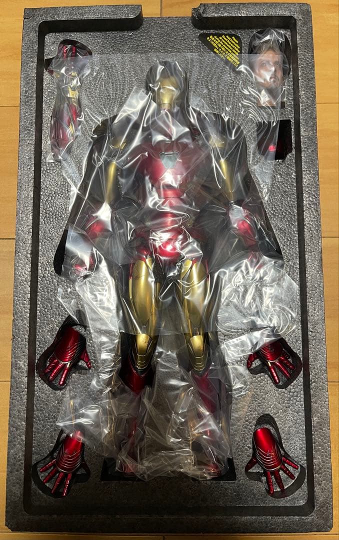 ほぼ未使用品 ホットトイズ アイアンマン マーク85