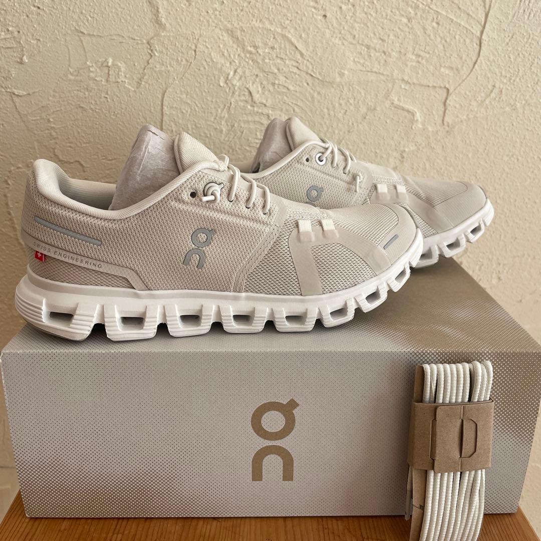 On Cloud 6 ランニングシューズ 24cm 女性