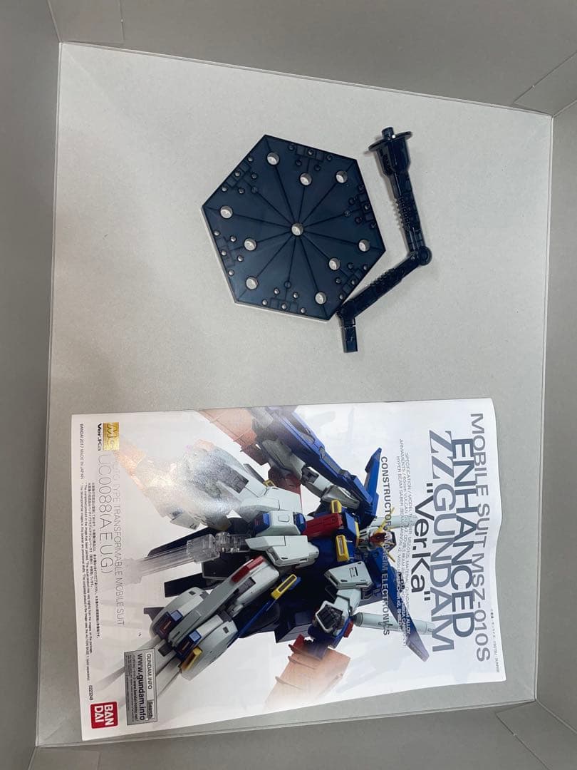 MG 強化型 ZZガンダム Ver.Ka 完成品　塗装完成品