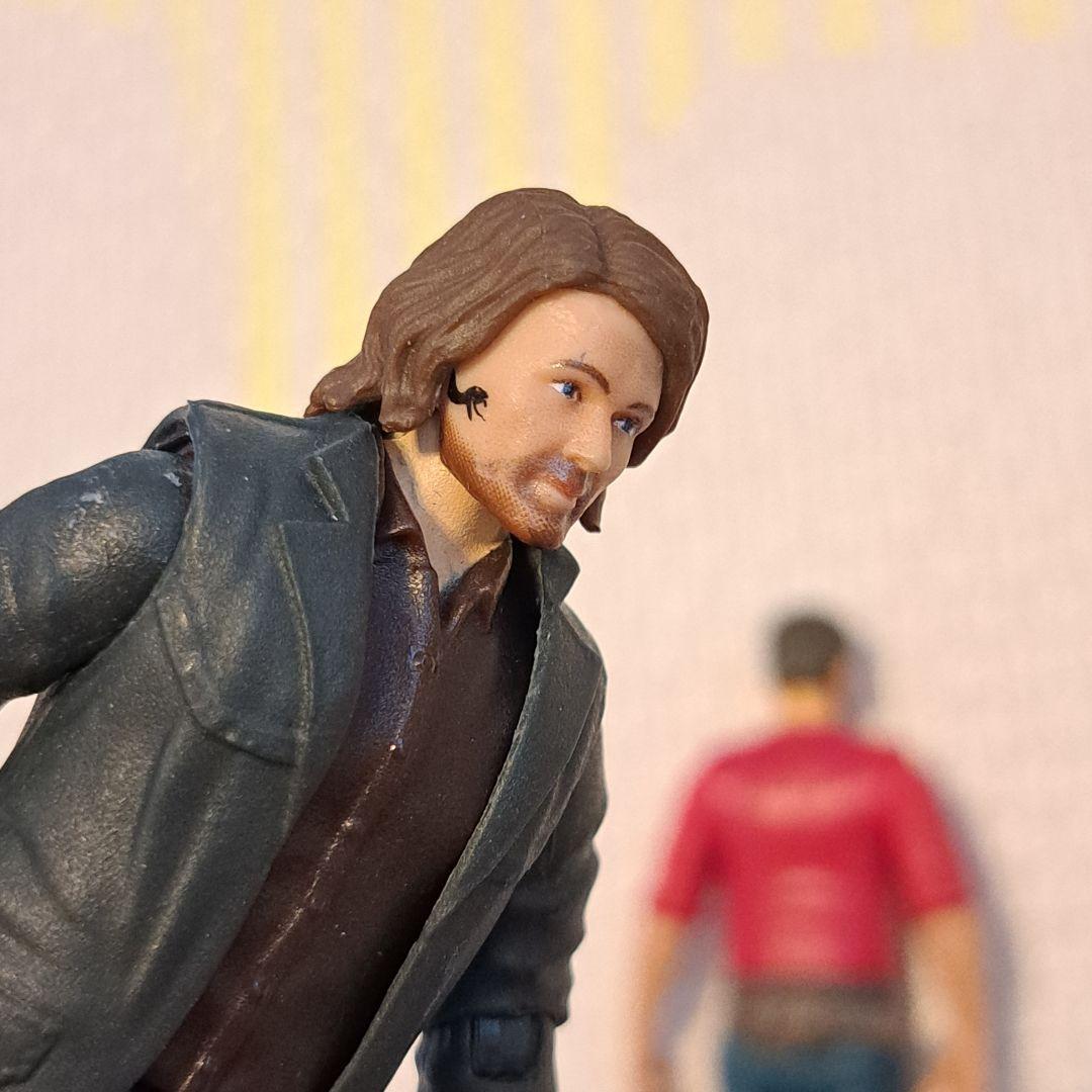 ジュラシックワールド　オーウェン　レイン　デラコート　アクション　フィギュア