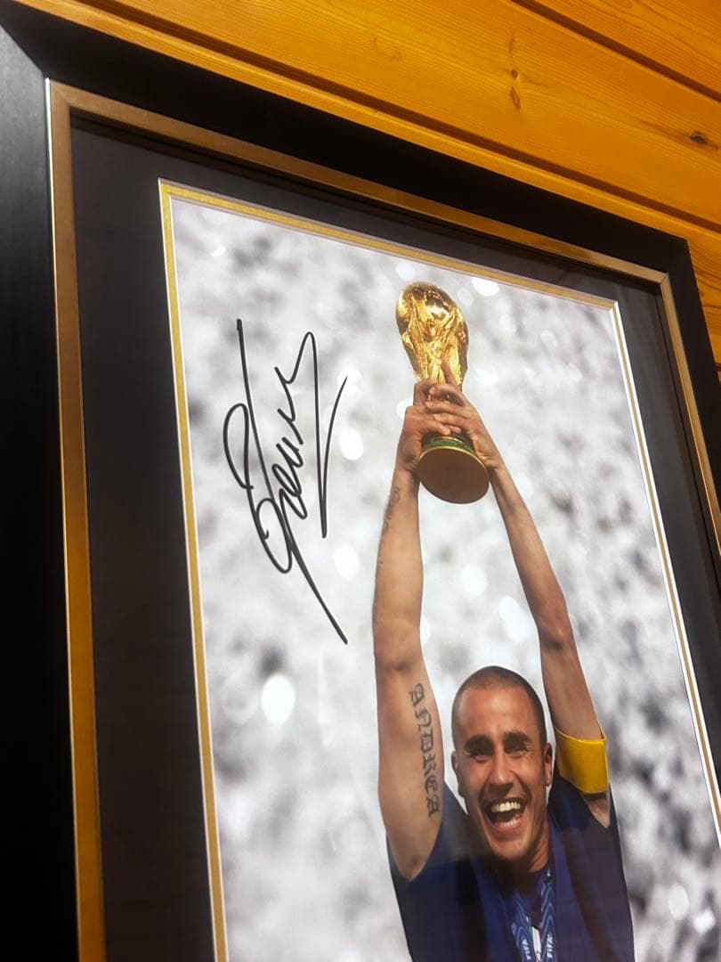 価格相談可 Fabio Cannavaro 直筆サイン 額装 鑑定書付 オート