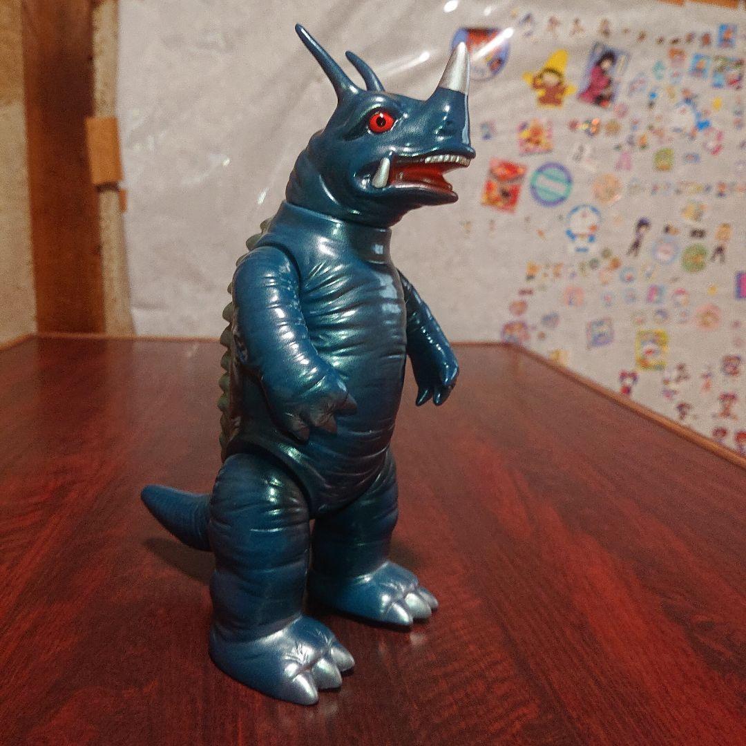 ブルマァク/ネロンガ ソフビ