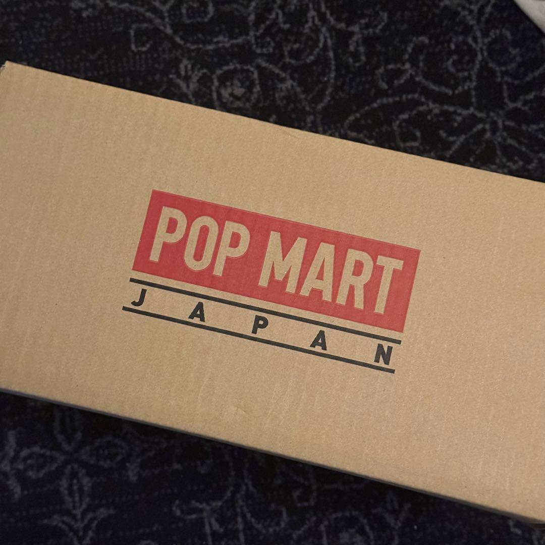 THE MONSTERS Big into Energy ぬいぐるみ