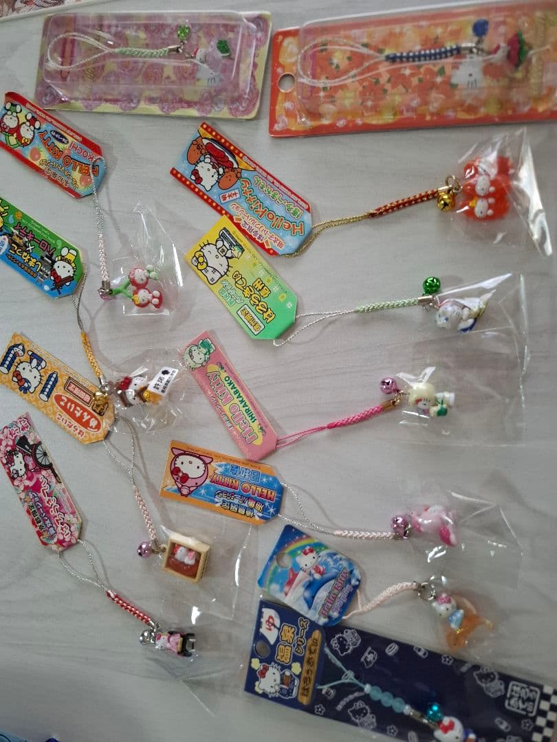 ハローキティ ストラップ 複数デザインセット