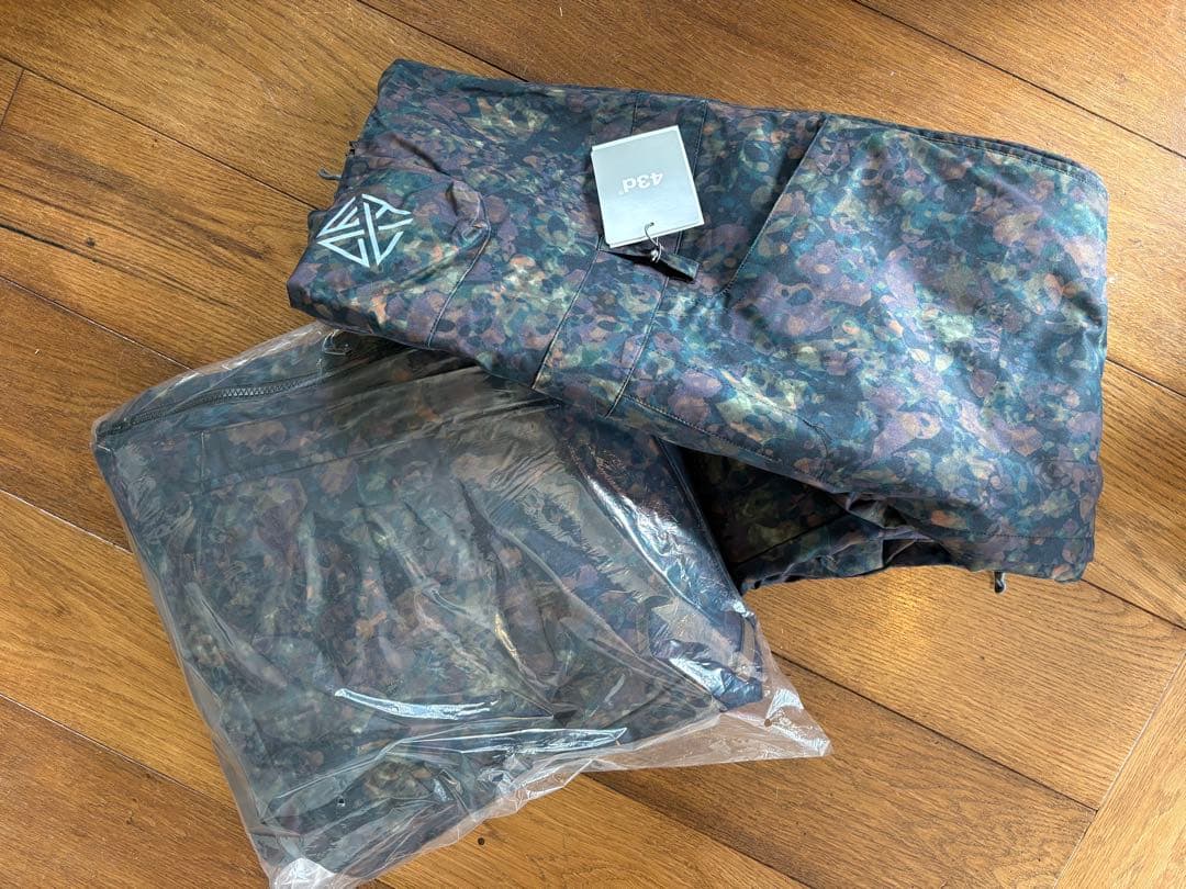 スノーボードウェア L 新品タグ付き