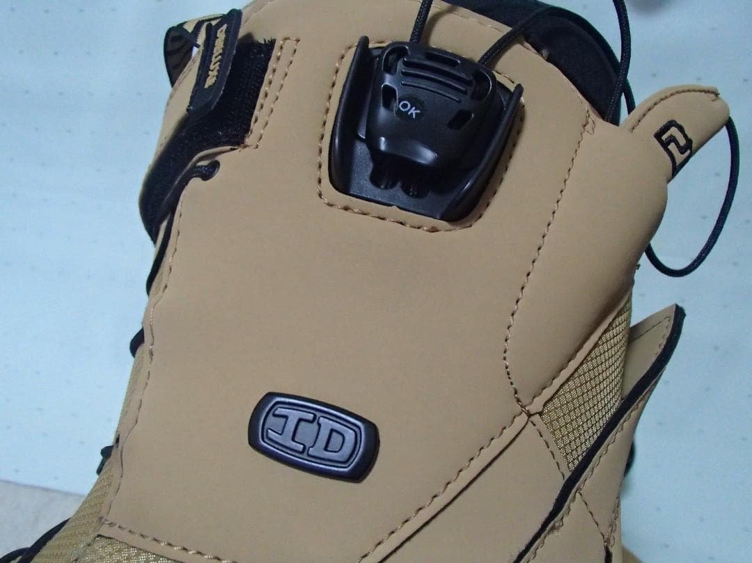 DEELUXEディーラックス ID