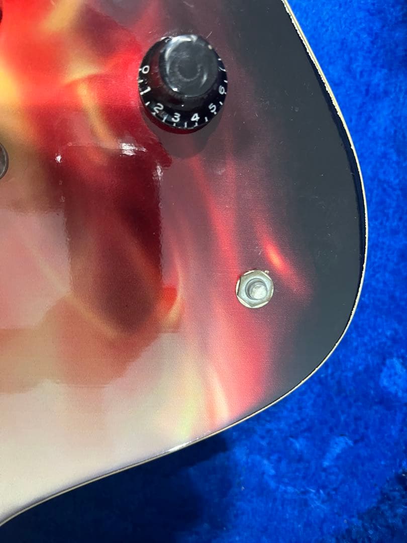 Fernandes ravelle レスポール ギター