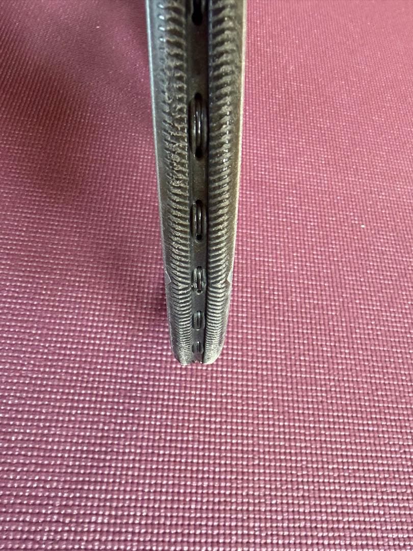 バボラ New2025 (使用10時間内)美品PURE STRIKE 100