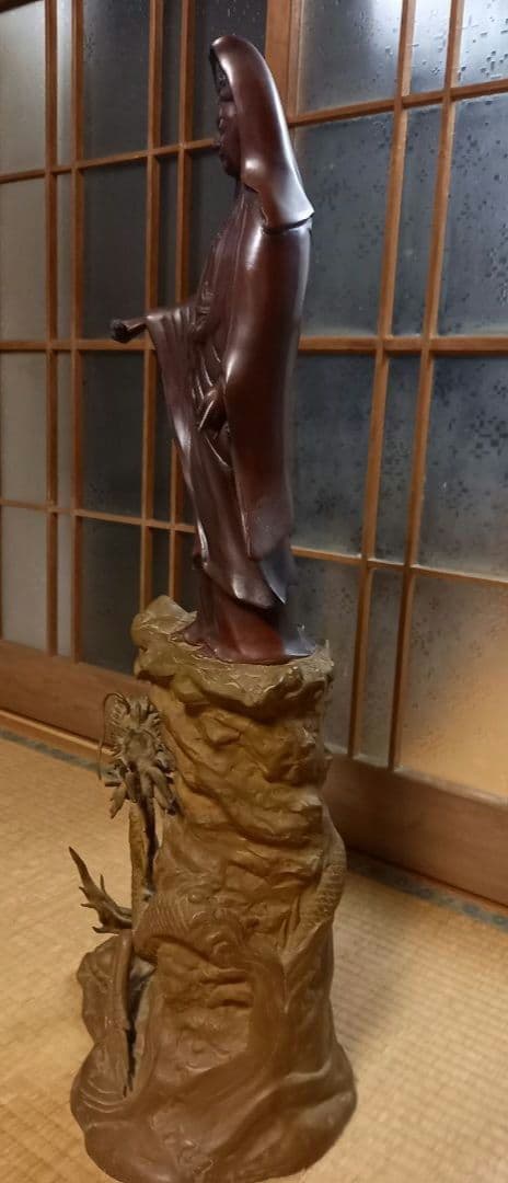 龍と観音様　昭和レトロ　置物