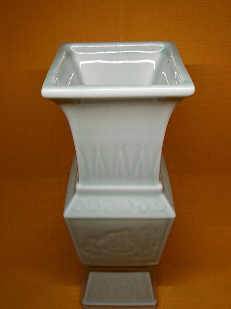 美品　花器　花瓶　陶器　骨董　青磁　置物　インテリア　工芸品　美術品　A2941