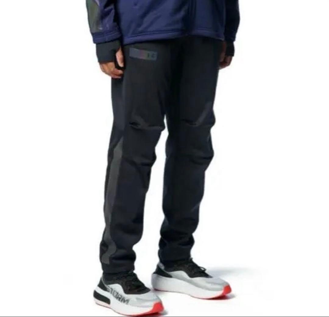 新品　アンダーアーマー　UA ウインターニット　上下　3レイヤー　秋冬　防寒