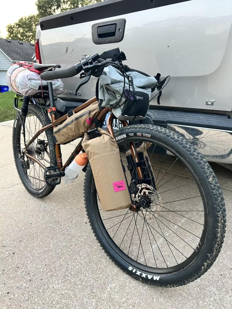 SWIFT INDUSTRIES ホールドファスト ハーフフレームバッグ S 茶