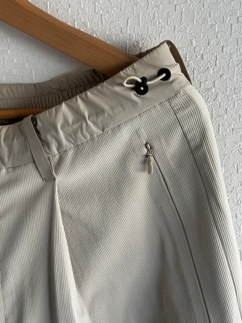 PGG ワイドパンツ