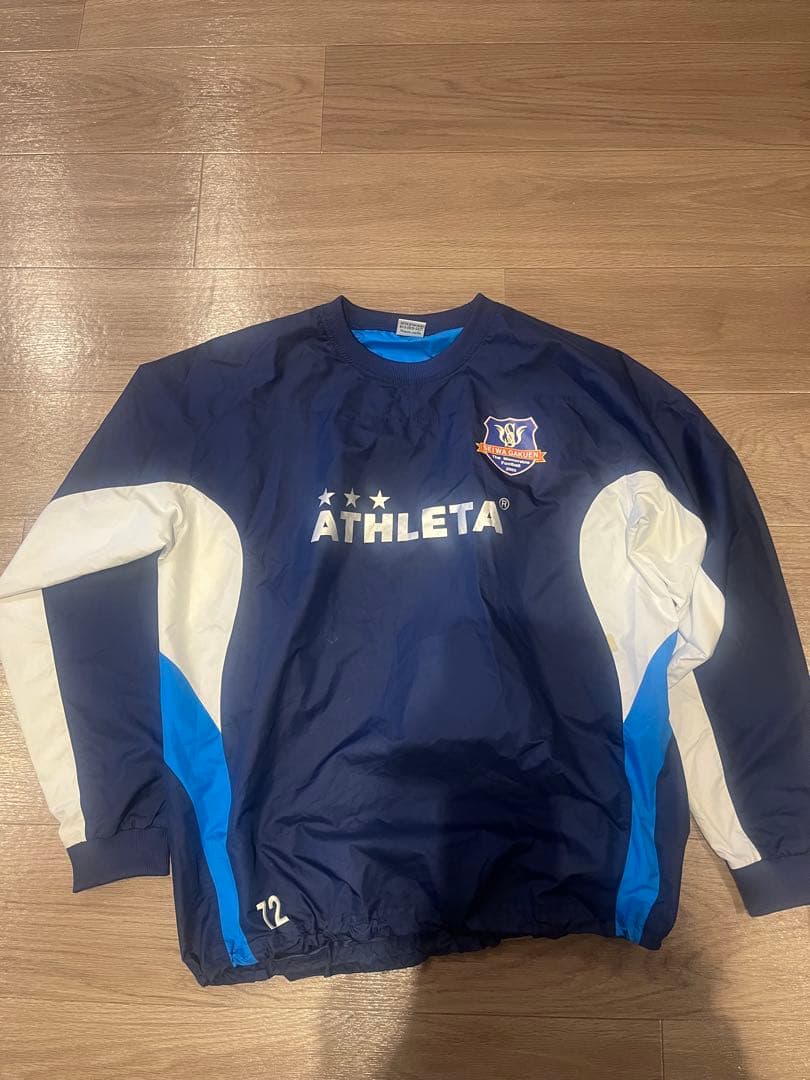 聖和学園サッカー部　ピステ上