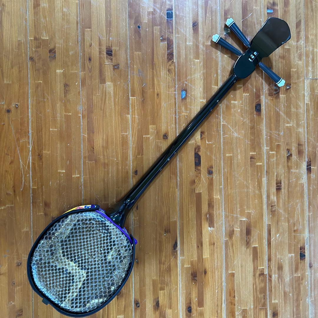 ◼️宮古島から②◼️本皮一枚張り三線◼️初心者の方にも◼️中古高級ハードケース付き◼️沖縄