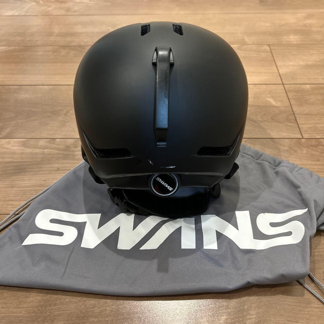 SWANSスノーヘルメット　GIROゴーグル　スノーボードスキー