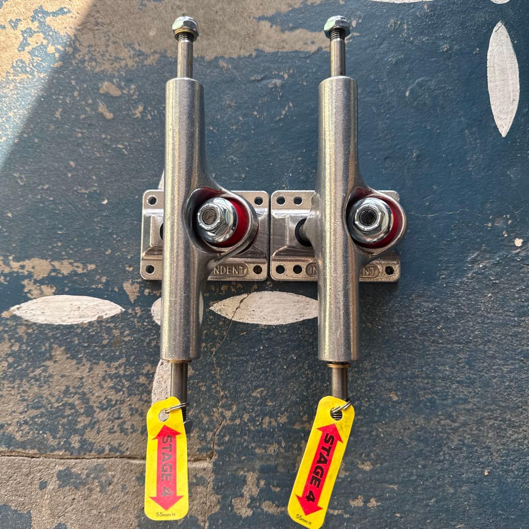 スケートボード independent136 Stage 4 Polished Trucks