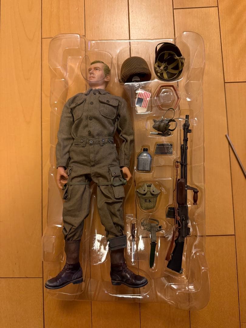 ドラゴンモデルズ　1/6WW2アメリカ陸軍空挺兵　フィギュア　台座付き　レア