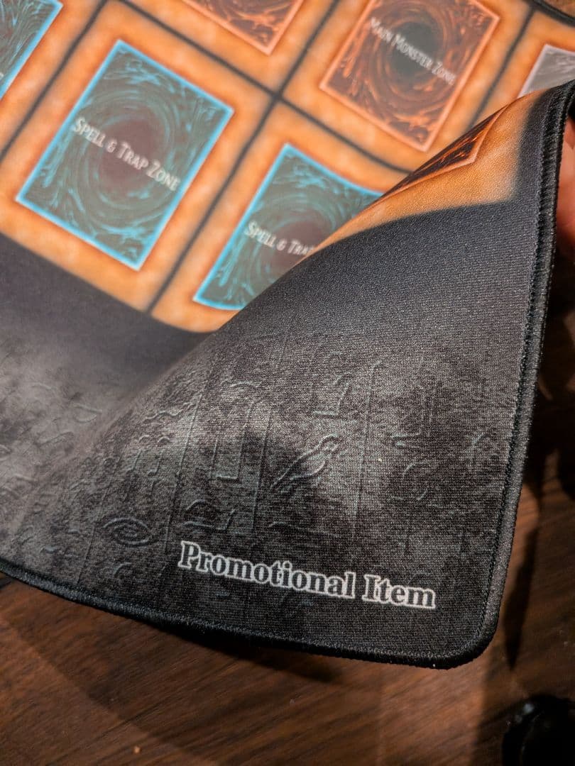 8 遊戯王 海外 希少 初期柄 YCS GENESYS TCG プレイマット