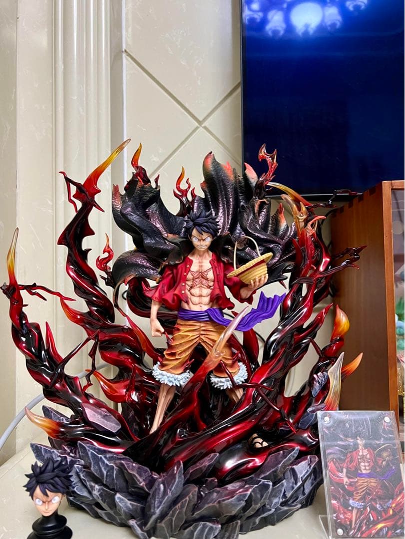 ワンピース ルフィ スタチュー 炎エフェクト