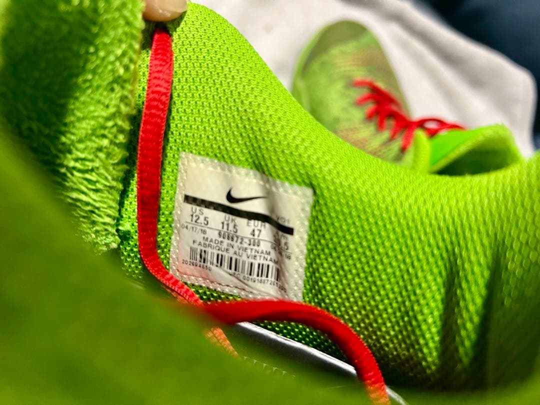 NIKE KOBE mamba RAGE GRINCHコービー　マンバレイジ