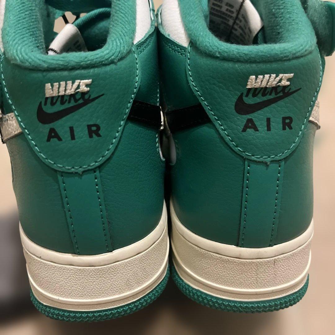 Nike エアジョーダン ハイカットシューズ グリーン/ホワイト