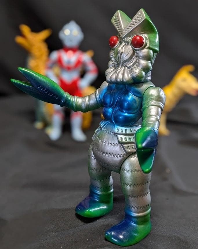 ウルトラマン＆バルタン星人他登場怪獣（ブルマァク復刻）ソフビフィギュア４体セット