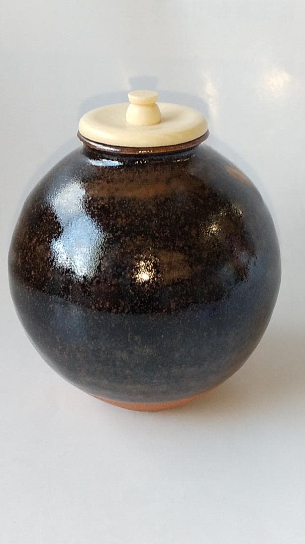 古瀬戸茶入 山口茂 作 仕覆 呂宋間道 茶道具 共箱 茶入 新品 未使用品 です