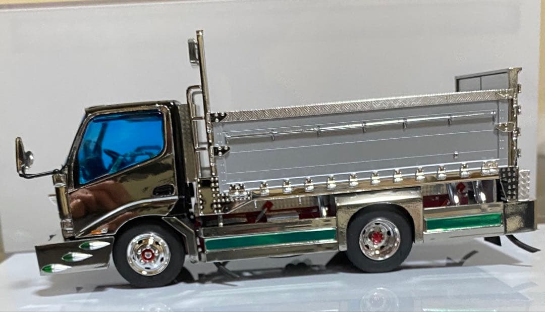 デコトラプラモデル