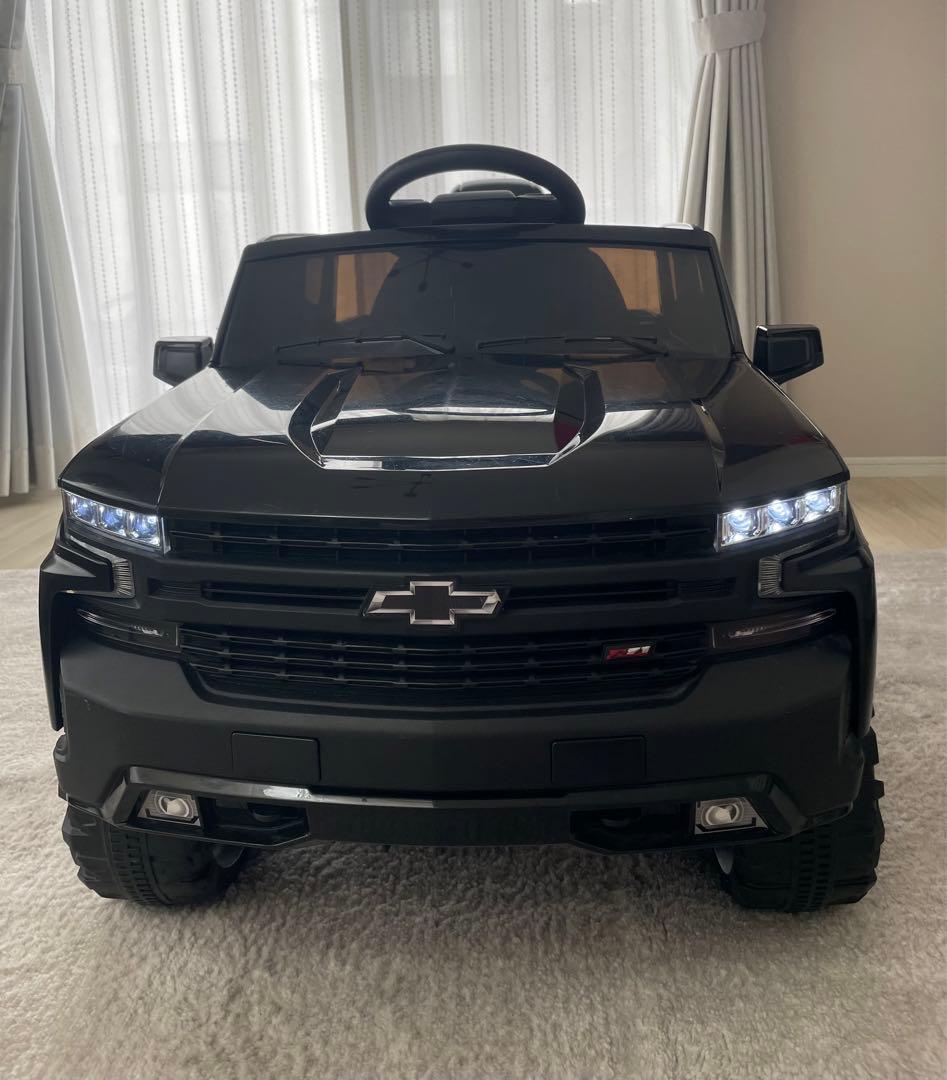 シボレーシルバラード　電動乗用ラジコン