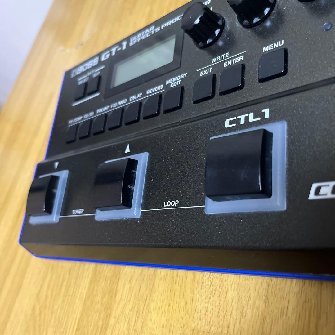 BOSS GT-1 箱付き