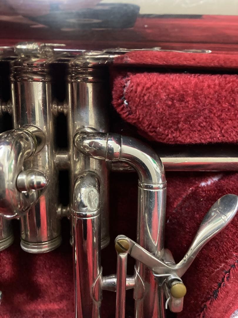 ベッソン　フリューゲルホルン ケース付き