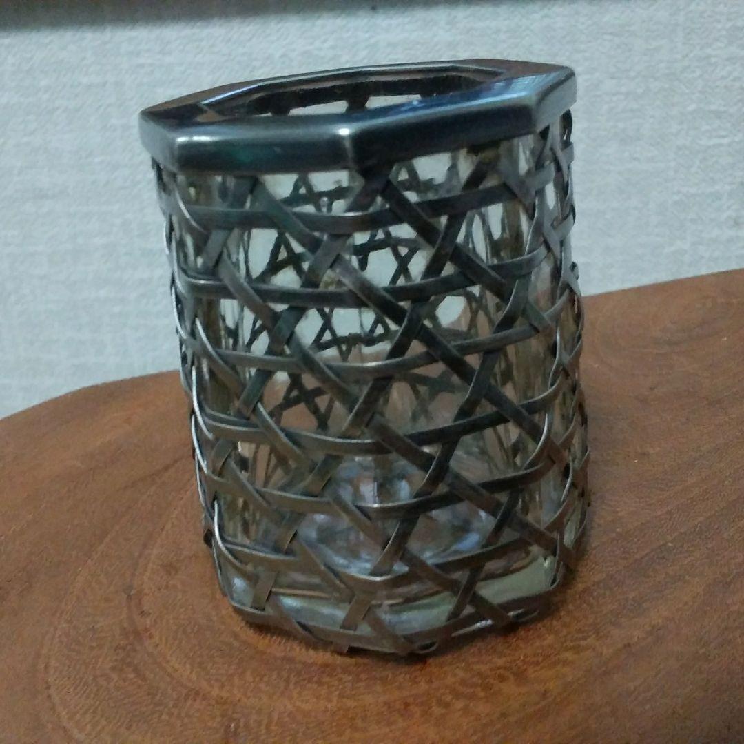 アンティーク　銀巻き装飾グラス　　高さ約４、６㌢