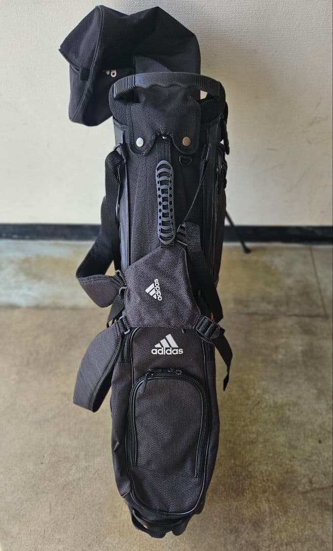 adidas スタンド式ゴルフバッグ ブラック