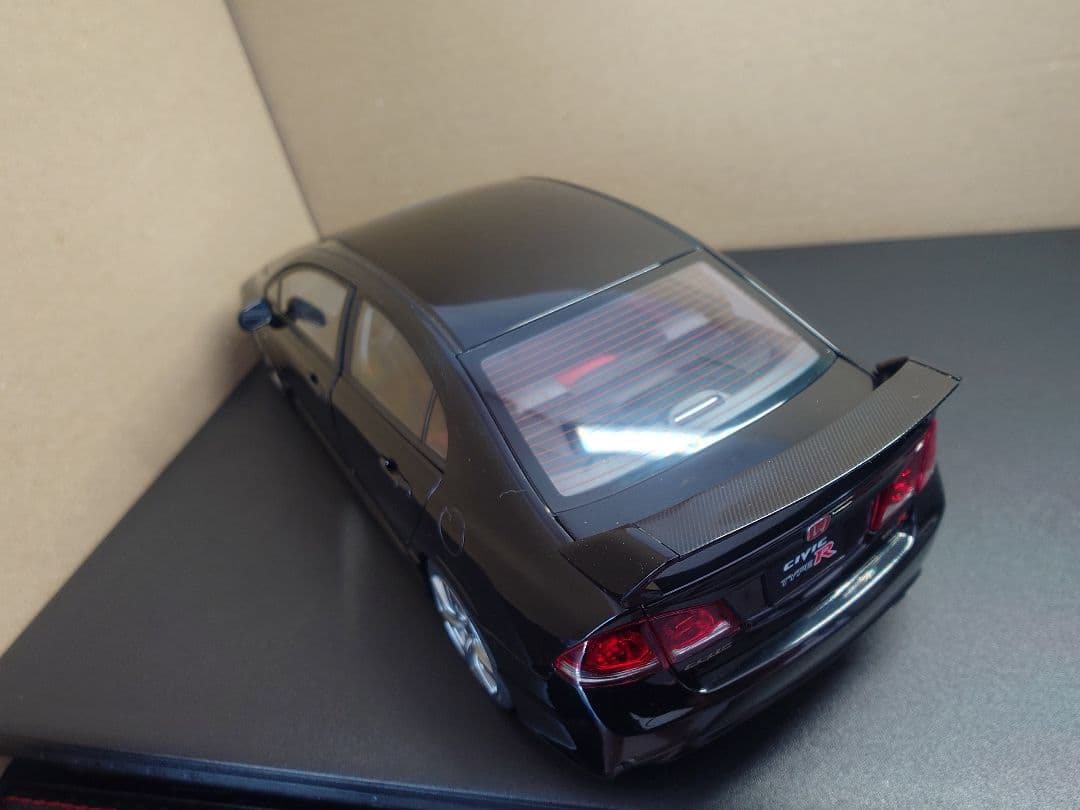 モーターヘリックス　1/18　シビックタイプR　FD2