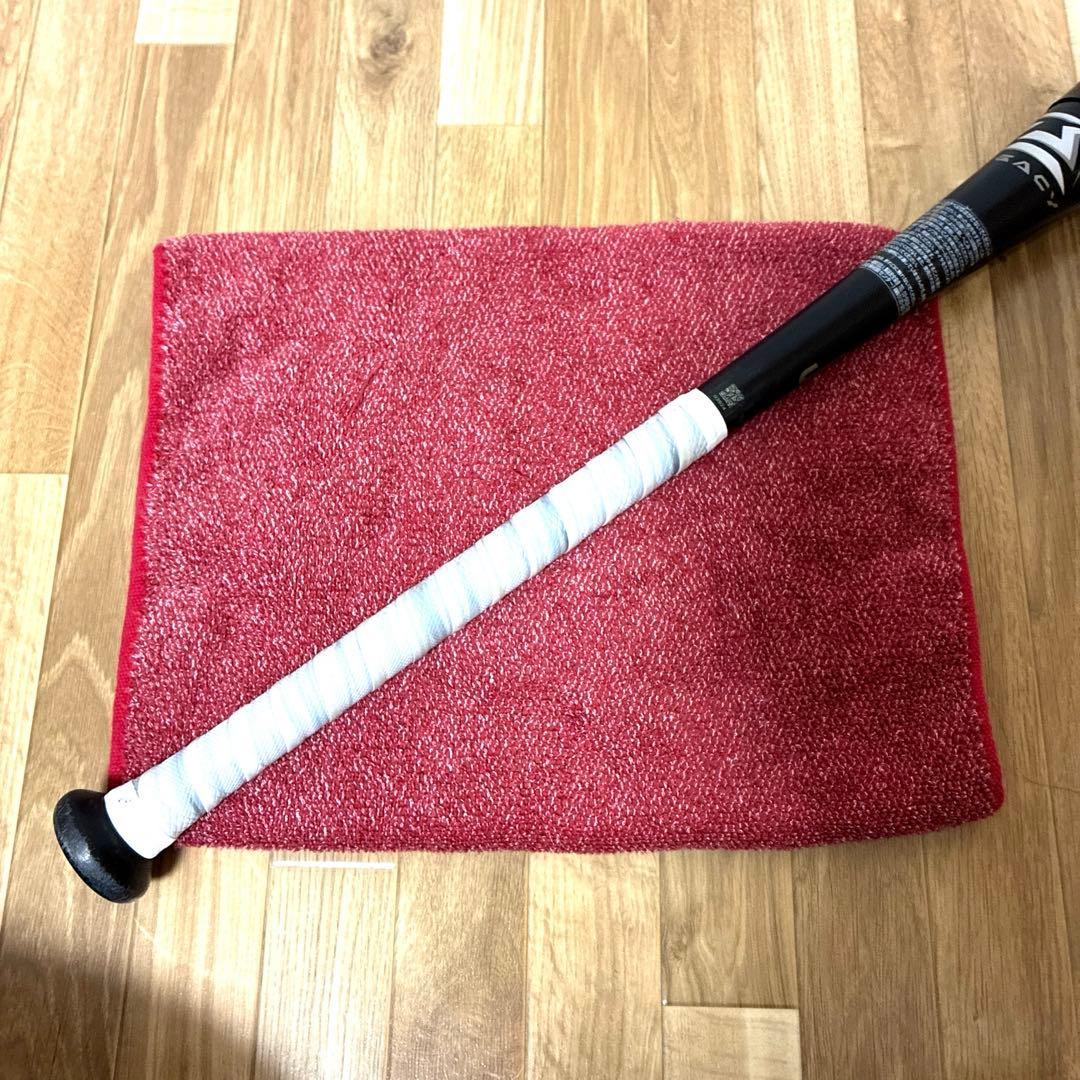 BEYONDMAX LEGACY 軟式バット 84cm740gミドルバランス