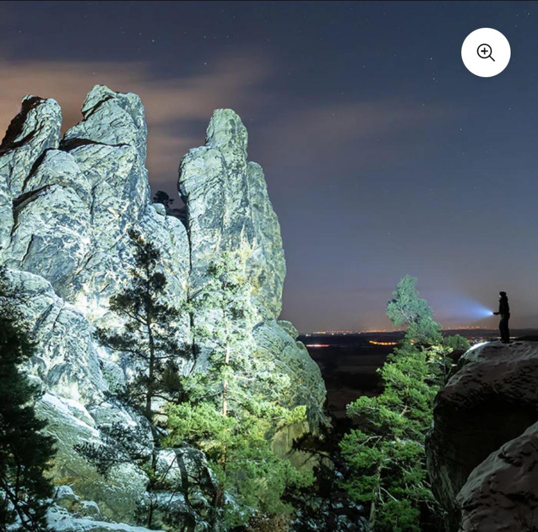 LEDLENSER P18R Signature LEDハンディライト