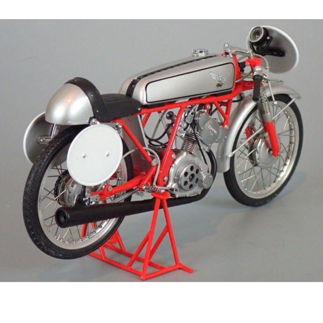 １/１０完成品エブロホンダCＲ１１０Ｒ１９６２