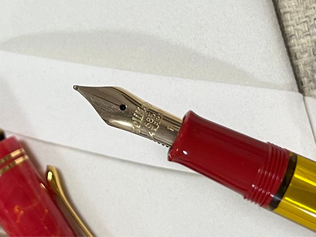 【新品未使用】ペリカン 限定万年筆 M101N ブライトレッド