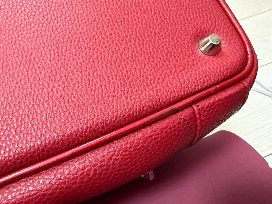 ダンスウィズドラゴン⭐︎赤バッグ　中古品