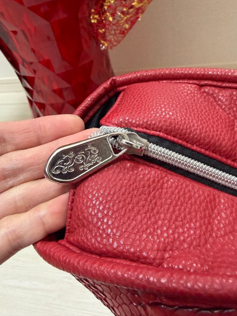 ダンスウィズドラゴン⭐︎赤バッグ　中古品