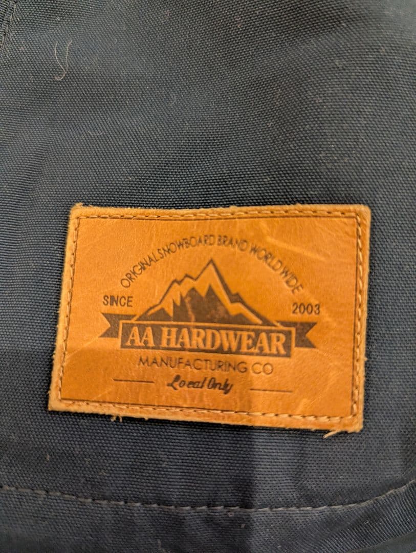 スノーボードウェア　AAHARDWARE　ダブルエー　プルオーバーパーカー