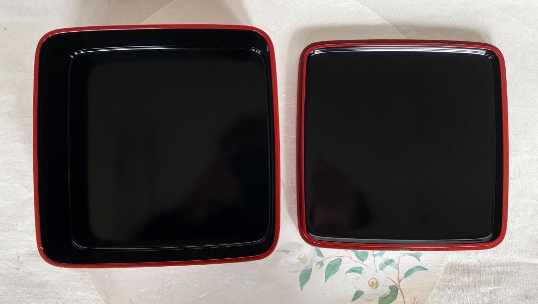 重箱 おせち 朱塗松竹梅蒔絵螺鈿入内黒 6.5寸 19.5cm 正月 弁当箱